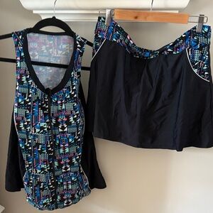 Multicolor Patterned Women's Bathing suit skirt and top worn once